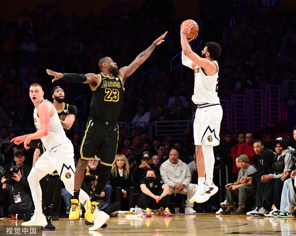 萨芬同样具 萨芬同样具