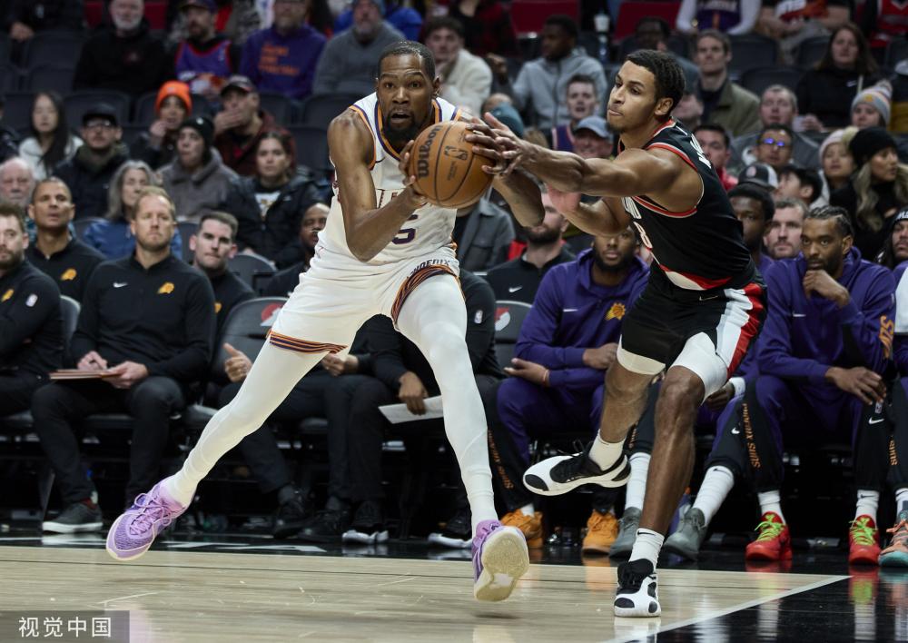 悬念十足 悬念十足